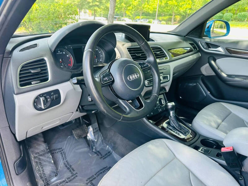 2016 Audi Q3 2.0T Prestige