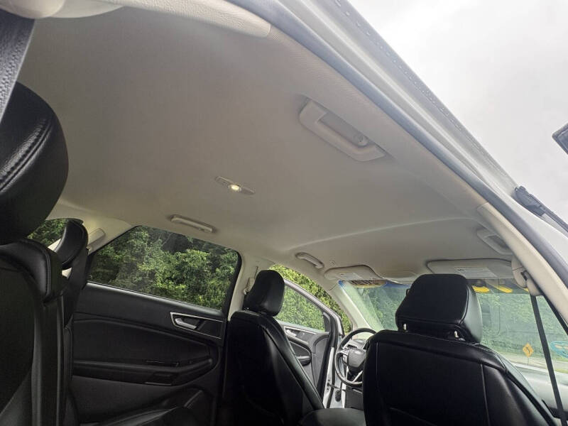 2020 Ford Edge SEL