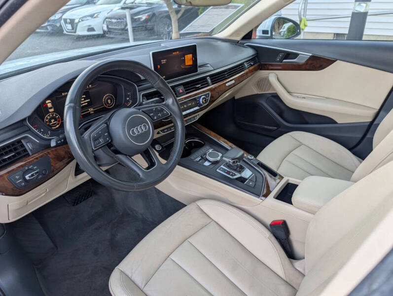 2017 Audi A4 2.0T quattro Premium Plus