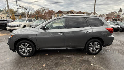 2019 Nissan Pathfinder SV