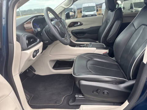 2022 Chrysler Pacifica Limited