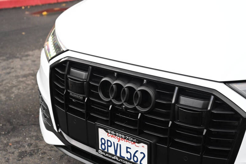 2020 Audi Q7 quattro Premium Plus 55 TFSI