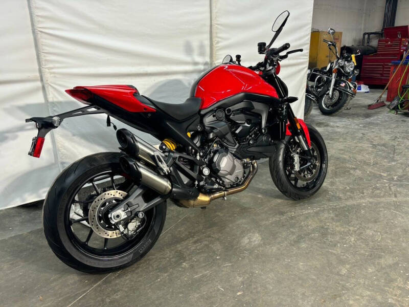 2023 Ducati Monster Plus