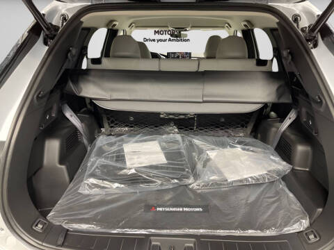 2026 Mitsubishi Outlander SE