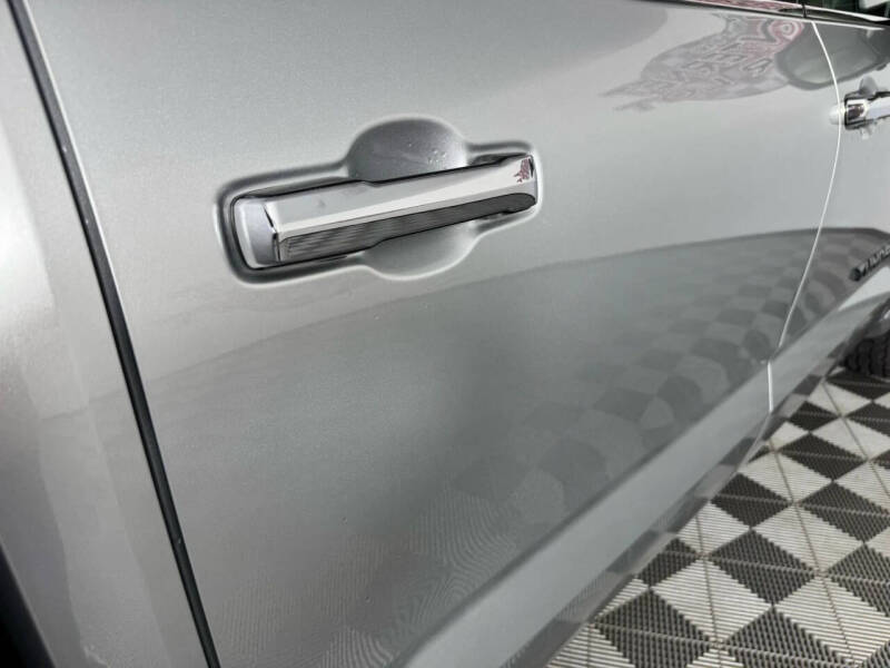 2022 Toyota Tundra Limited HV