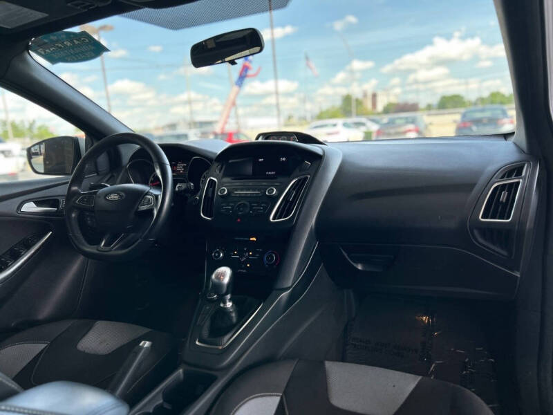 2017 Ford Focus ST