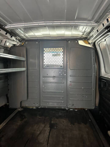 2013 Chevrolet Express 2500