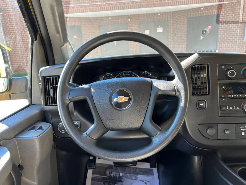 2020 Chevrolet Express 2500