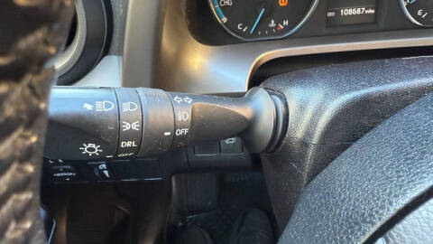 2016 Toyota RAV4 Hybrid XLE