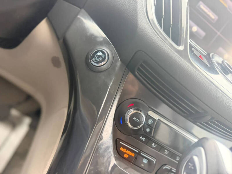 2015 Ford Escape Titanium