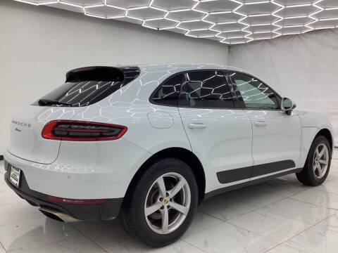 2018 Porsche Macan