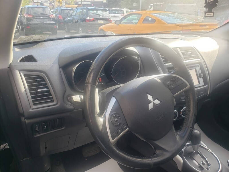 2014 Mitsubishi Outlander Sport SE