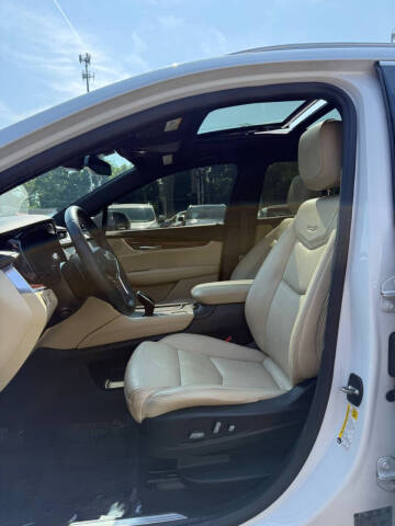 2018 Cadillac XT5 Luxury