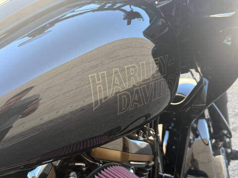 2022 Harley-Davidson Road Glide ST