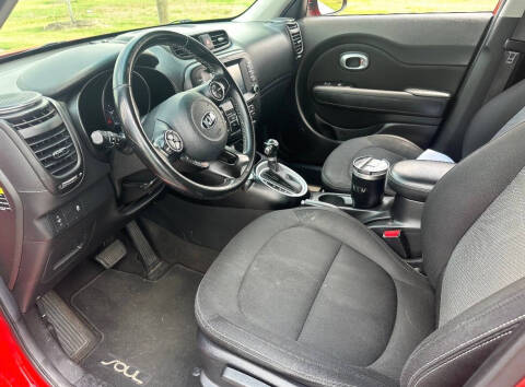 2017 Kia Soul +