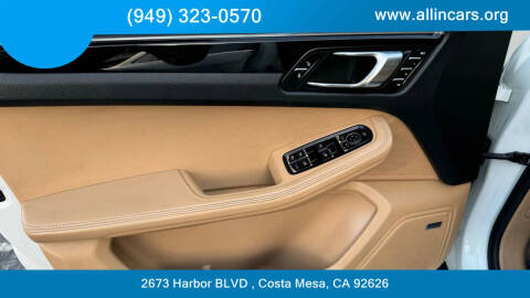 2017 Porsche Macan S