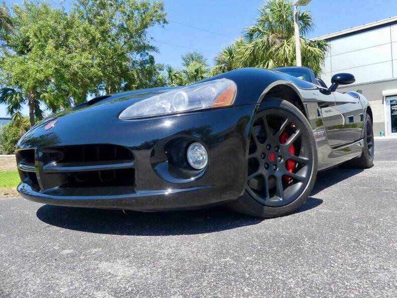 2004 Dodge Viper SRT-10