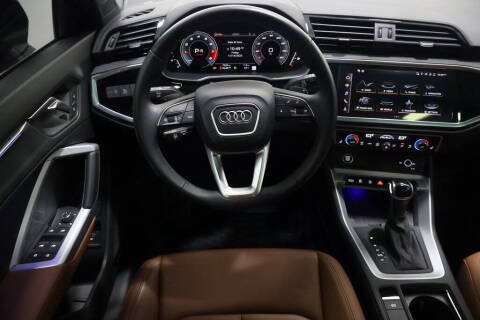 2024 Audi Q3 quattro S line Prem Plus 45 TFSI