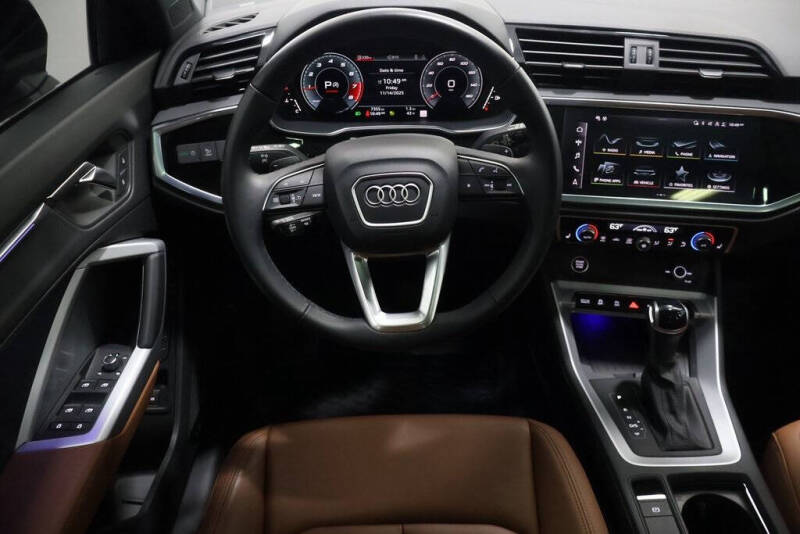 2024 Audi Q3 quattro S line Prem Plus 45 TFSI