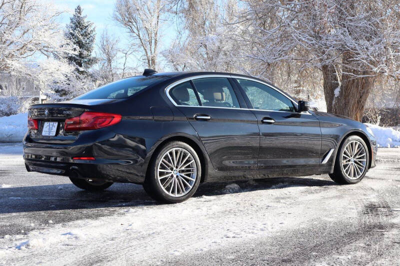 2018 BMW 5 Series 530i