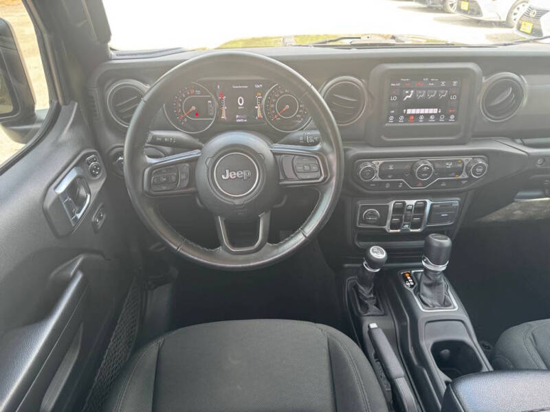 2021 Jeep Gladiator Willys