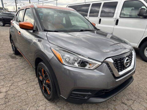 2019 Nissan Kicks SR