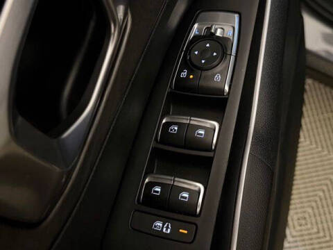 2025 Kia Sorento X-Line EX