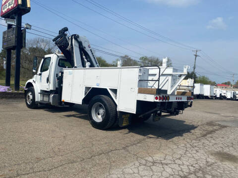 2008 Freightliner M2 106