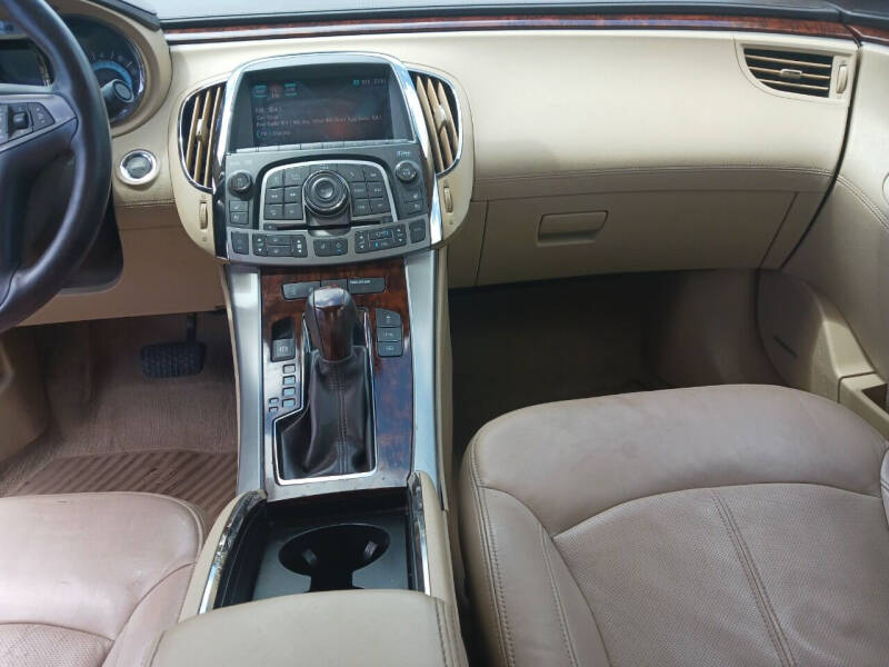 2012 Buick LaCrosse Premium 3 photo 16