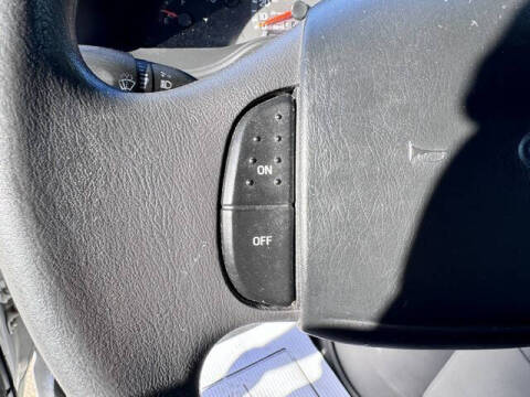 2002 Ford E-Series E-250