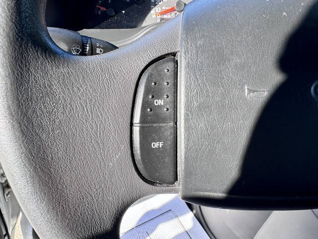 2002 Ford E-Series E-250