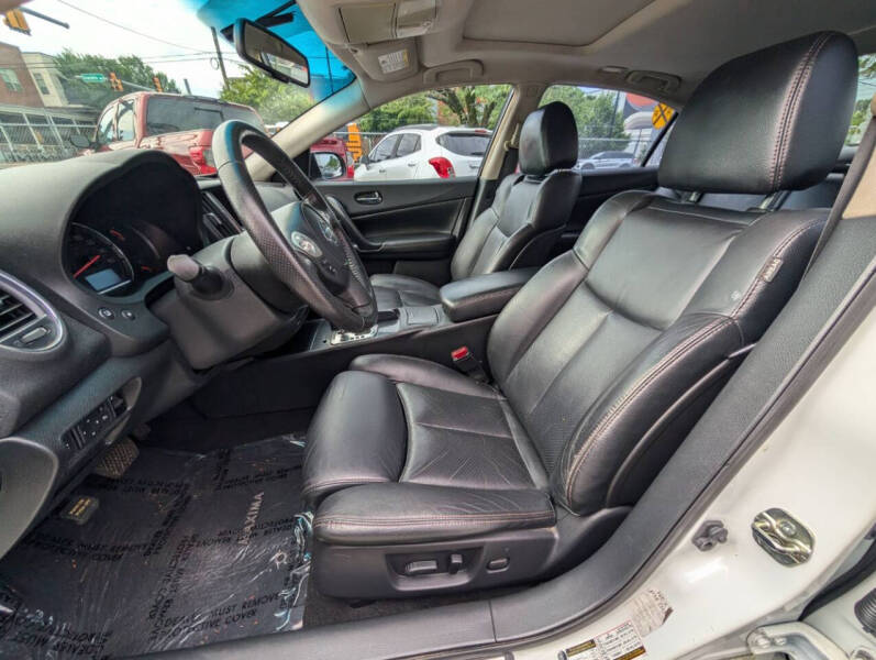2014 Nissan Maxima