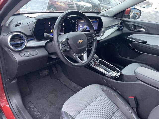 2024 Chevrolet Trax LT