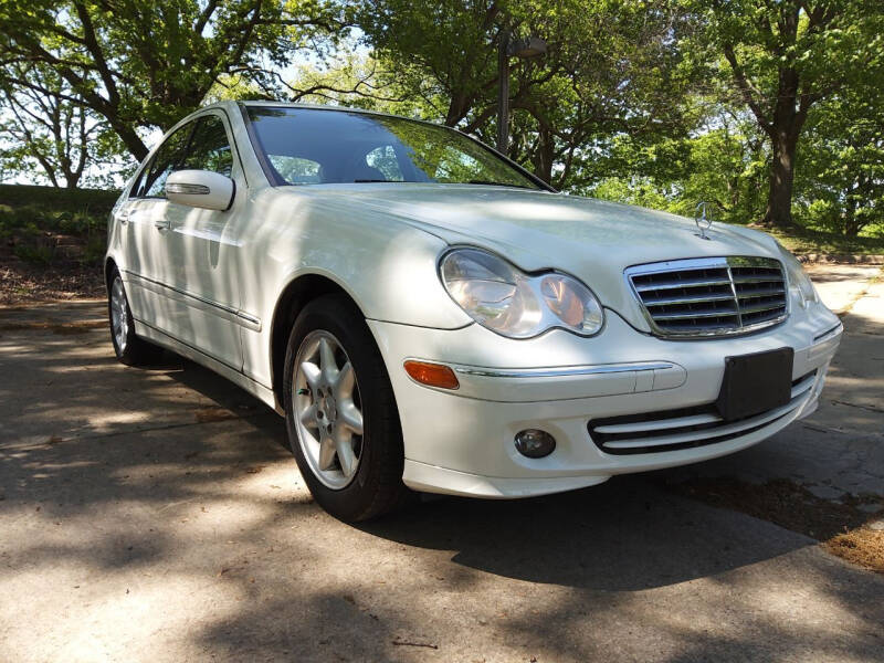 2006 Mercedes-Benz C-Class for sale at Crispin Auto Sales in Urbana IL