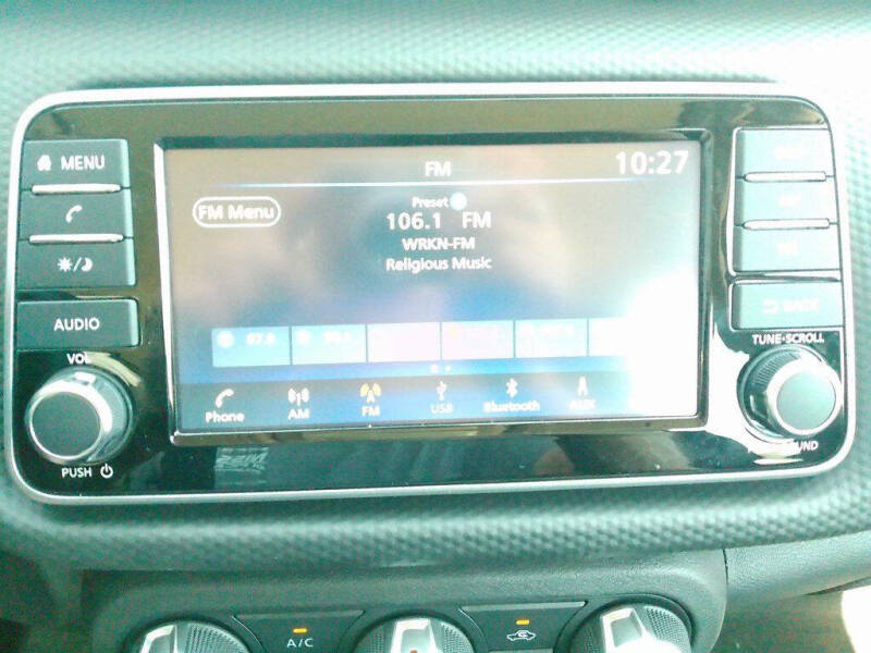 2025 Nissan Kicks Play S