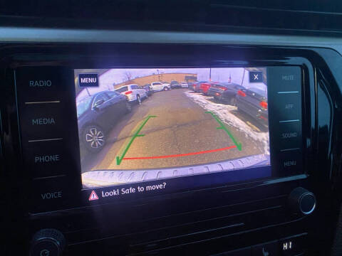 2022 Volkswagen Passat SE