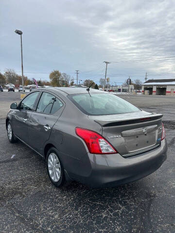 2014 Nissan Versa 1.6 S