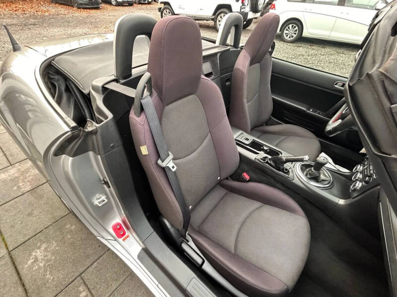 2011 Mazda MX-5 Miata Touring