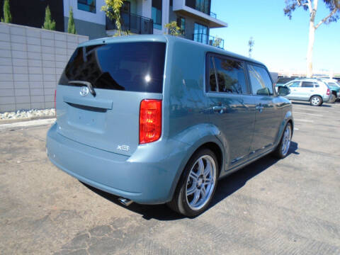 2008 Scion xB