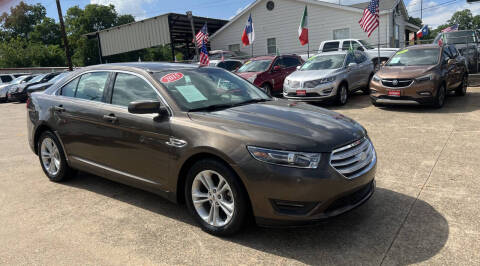 2015 Ford Taurus SEL