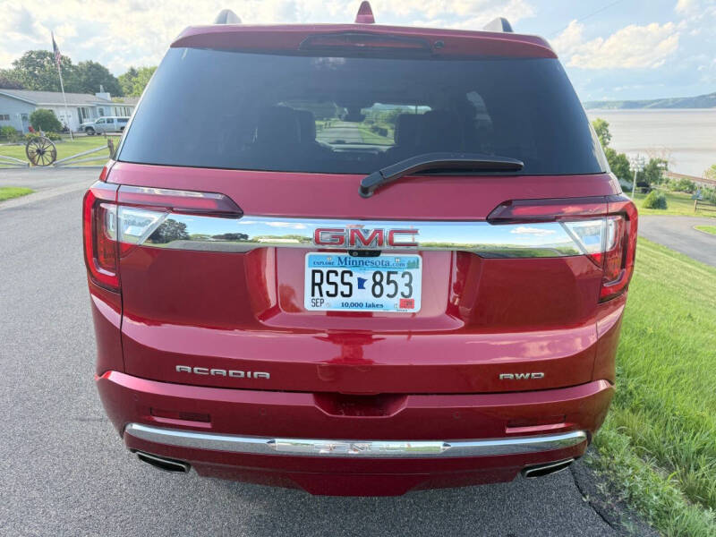 2021 GMC Acadia Denali