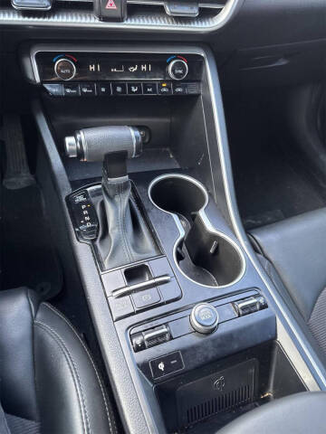 2022 Kia K5