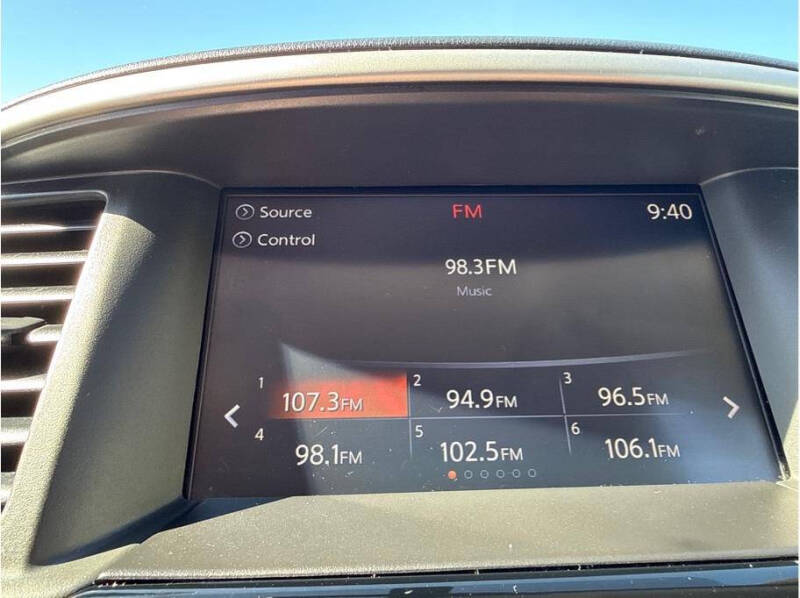 2020 Nissan Pathfinder S