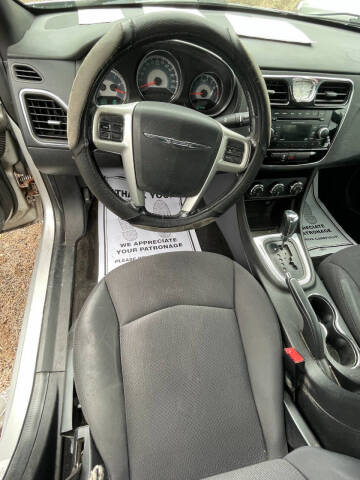 2012 Chrysler 200 Touring