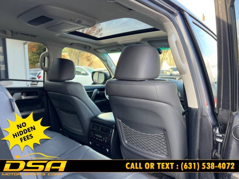 2010 Toyota Land Cruiser