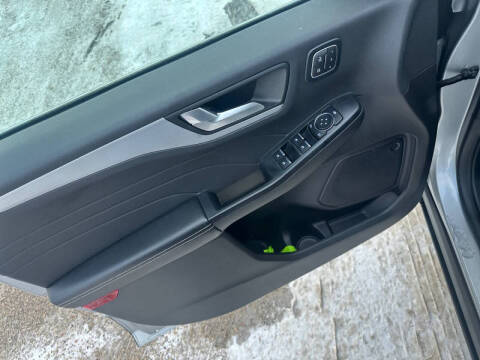 2024 Ford Escape Platinum