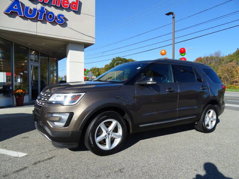 2016 Ford Explorer for sale at KING RICHARDS AUTO CENTER in East Providence RI
