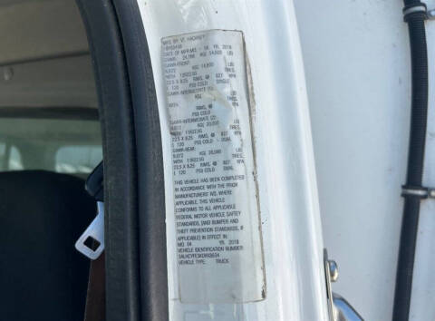 2019 Freightliner M2 106