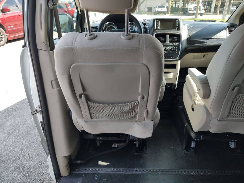 2014 Dodge Grand Caravan SE