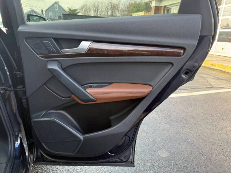 2019 Audi Q5 quattro Premium Plus 45 TFSI